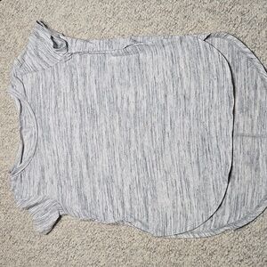 Old Navy Regular Round Bottom Tee